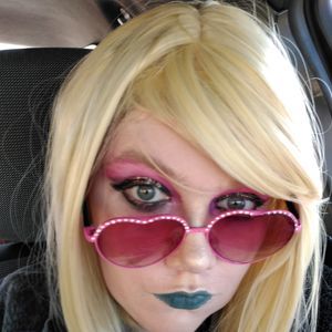 Meet your Posher, Milly